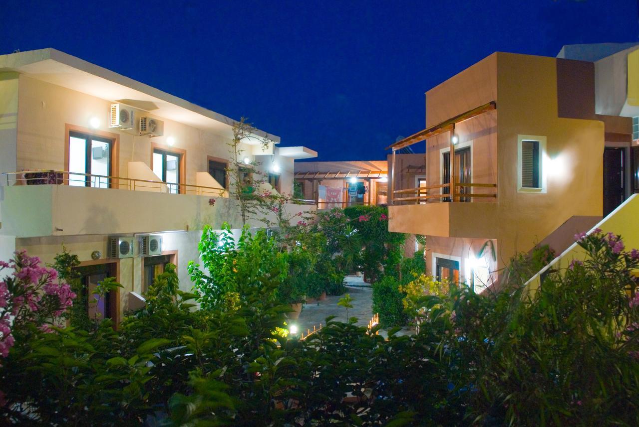 Lito Apartments Paleochora Esterno foto